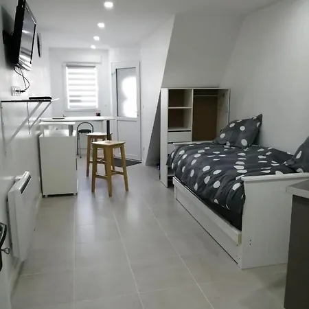 Deux Centre Village Loft Ou Cosy Studio-cosy דירה Brouckerque